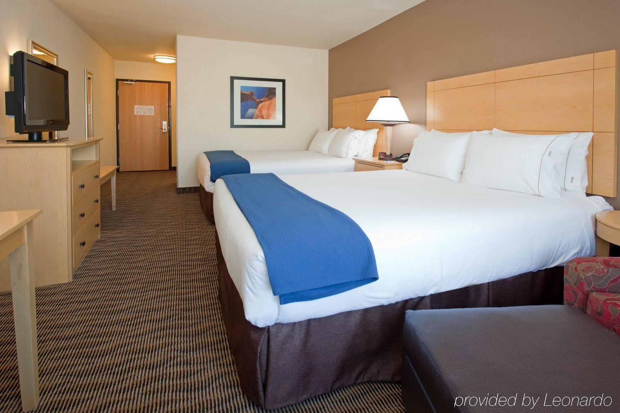 Holiday Inn Express West Valley City, An Ihg Hotel Room photo